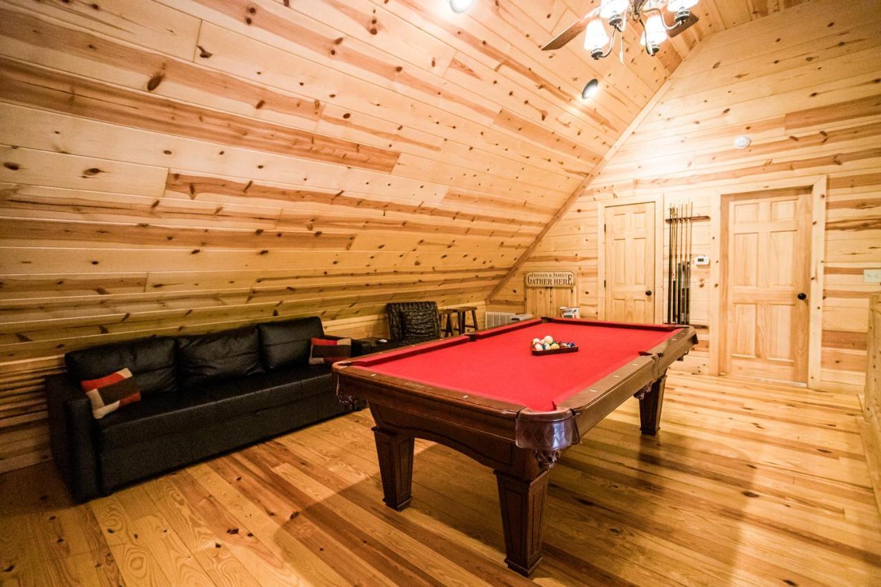 Villa Texas Kind Of Way, Hot Tub, Fireplace, Covered Deck, Pool Table, Game Loft Broken Bow Exterior foto